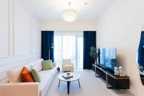 Stylish 1 Bedroom l Next to Dubai Mall l Great amenities